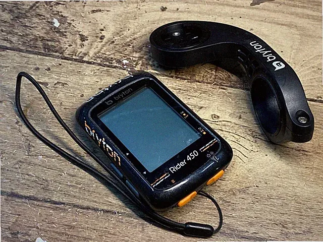 Bryton Rider450 cycle computer Mount included Black first come first served