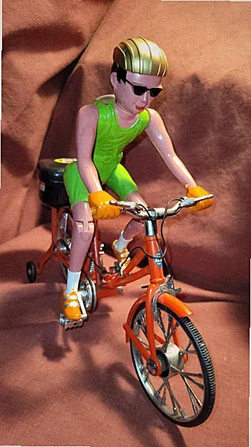 Cyclist Toy Man Riding Bike Battery Tour De France Music Lights Pedals Bicycle